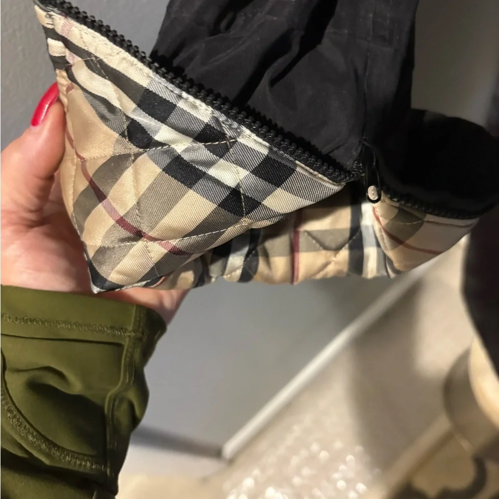 Women’s Burberry Black Trench Coat with Fur Trim Collar Nova Check Cuffs S/XL - Picture 5 of 16